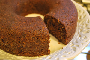 Receita de Bolo de Caqui: experimente algo diferente e que surpreende com o gosto