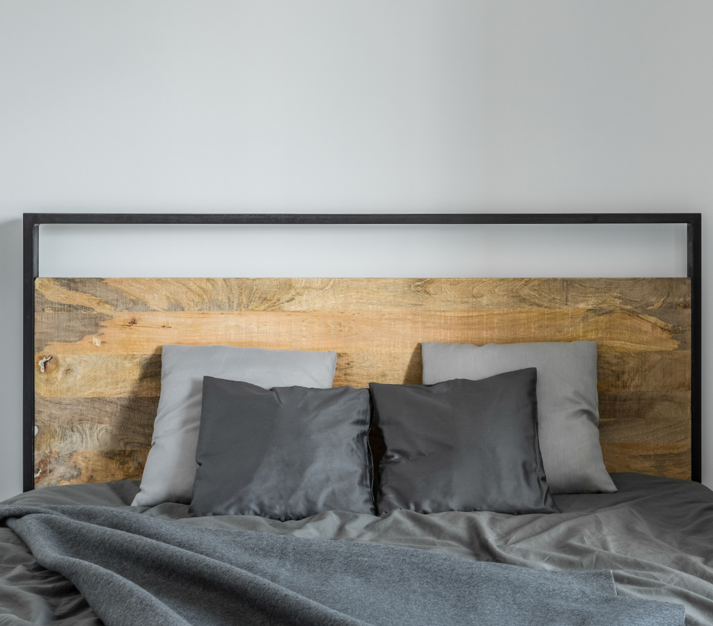 Modelos de cabeceira de cama com materiais naturais