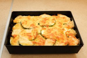 berinjela ao creme com queijo gratinado