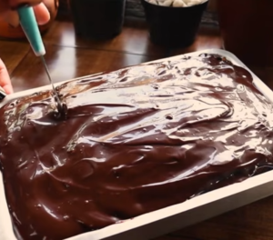 Bolo de chocolate úmido